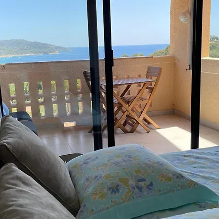 Gigaro View Sylvabelle Apartman *