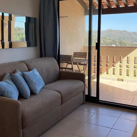 Gigaro View Sylvabelle شقة